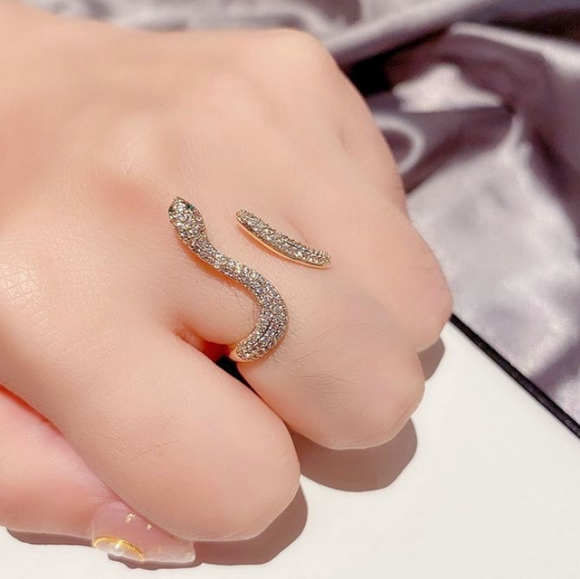 NEW GOLD PLATED DIAMOND PAVE SNAKE RING - Picture 7 of 8